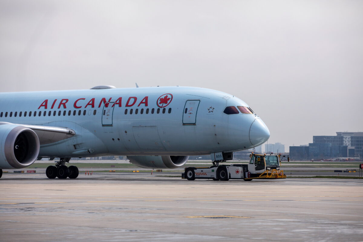 Air Canada Mandates COVID-19 Vaccination for All Employees