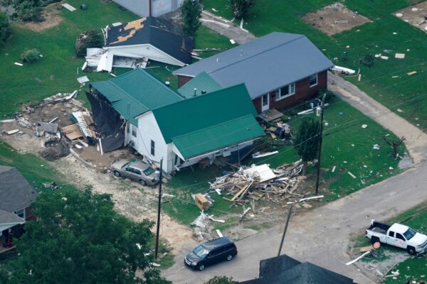 flood-damages-tenn