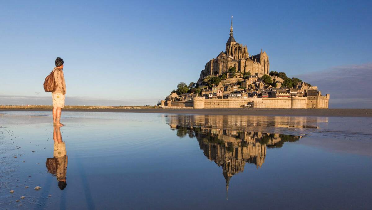 Le Mont Saint Michel - What to do around Bayeux - Hôtel Le Bayeux