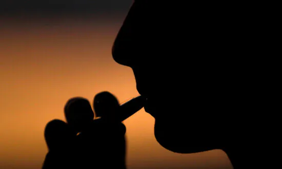 California Sues E-Cigarette Companies Selling to Minors Online