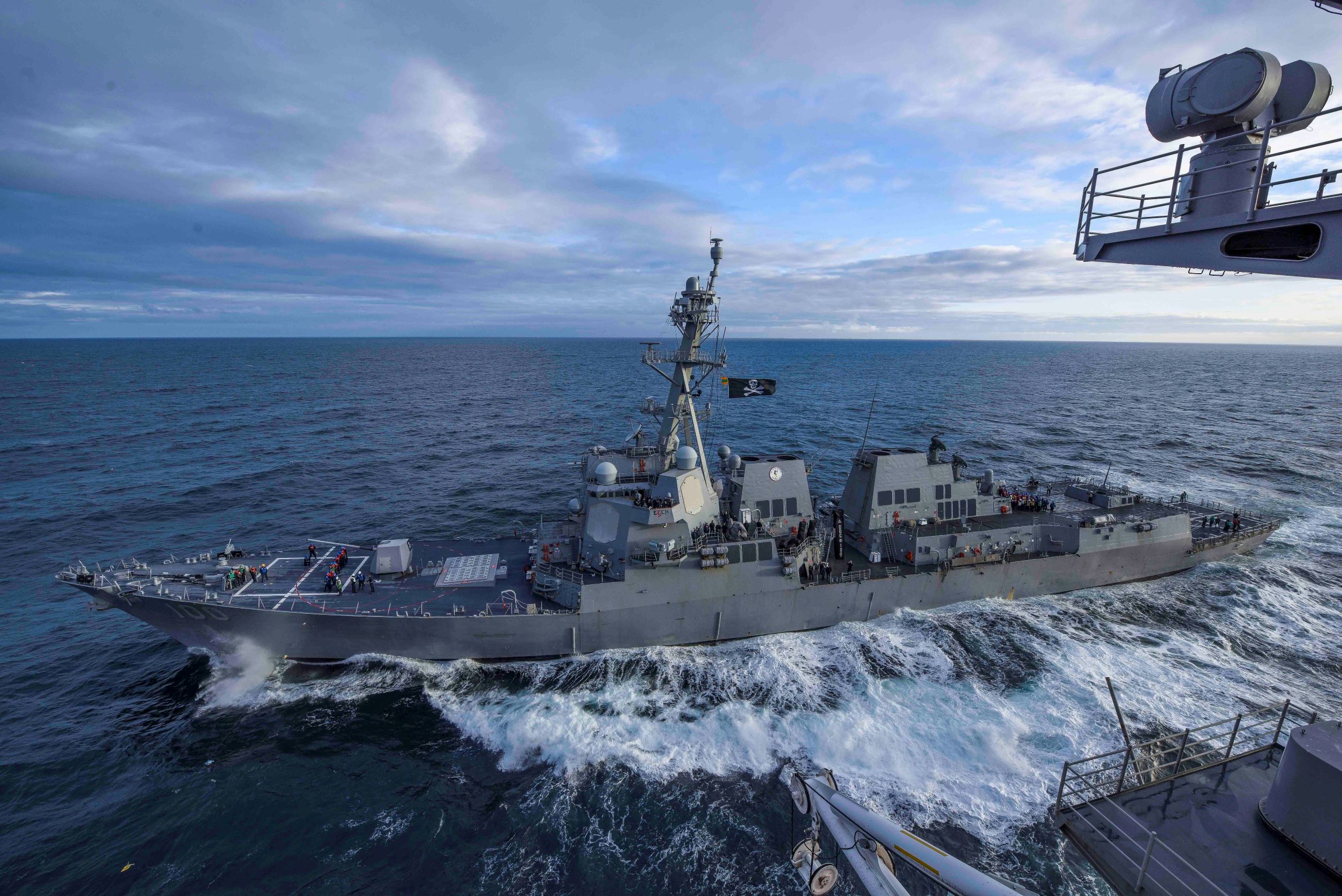 US Warship Transits Taiwan Strait After Chinese Assault Drills - Vimarsana News
