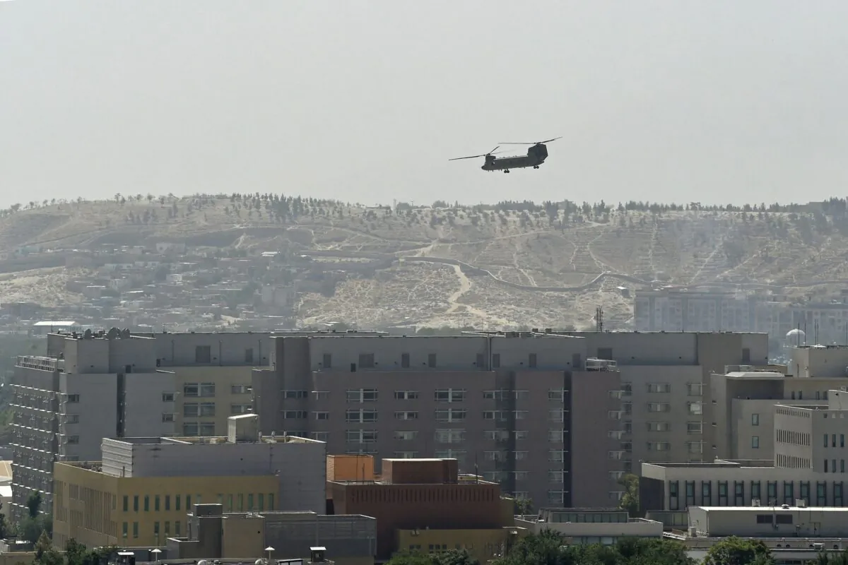 An US Air Force aircraft takes off from the airport in Kabul, Afghanistan, on Aug. 30, 2021. (Aamir Qureshi/AFP via Getty Images)