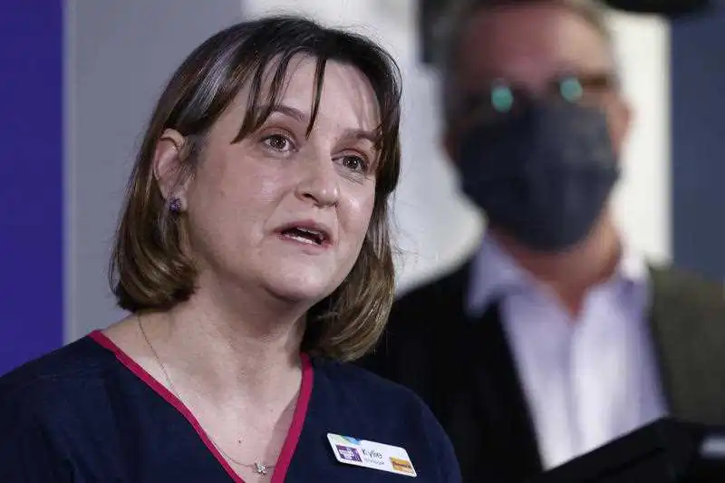 Kylie Fisher, Senior health manager for Western Health in Victoria, addresses the media during a press conference in Melbourne, Monday, August 30, 2021. (AAP Image/Daniel Pockett)
