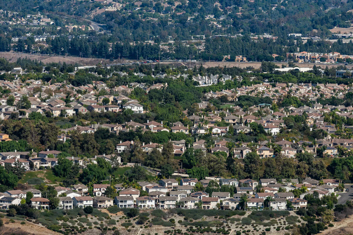 South Orange County communities looking eastward from Laguna Beach, Calif., on Oct. 15, 2020. (John Fredricks/The Epoch Times)