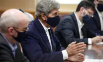 US Climate Envoy Kerry Visits China for Emissions Talks