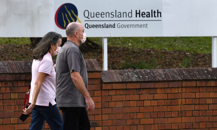 A senior health official has been stood down in northern Queensland following an independent review. (AAP Image/Darren England)