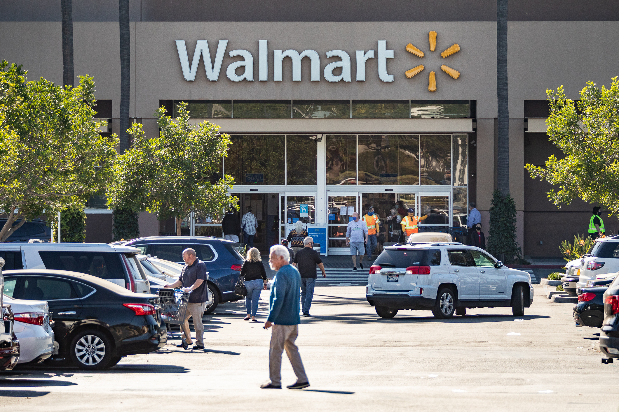 Walmart extends return policy for holidays: Here's what you need