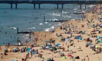UK Lifeguards Rescue 17 People From Rare Flash Rip Current in Bournemouth