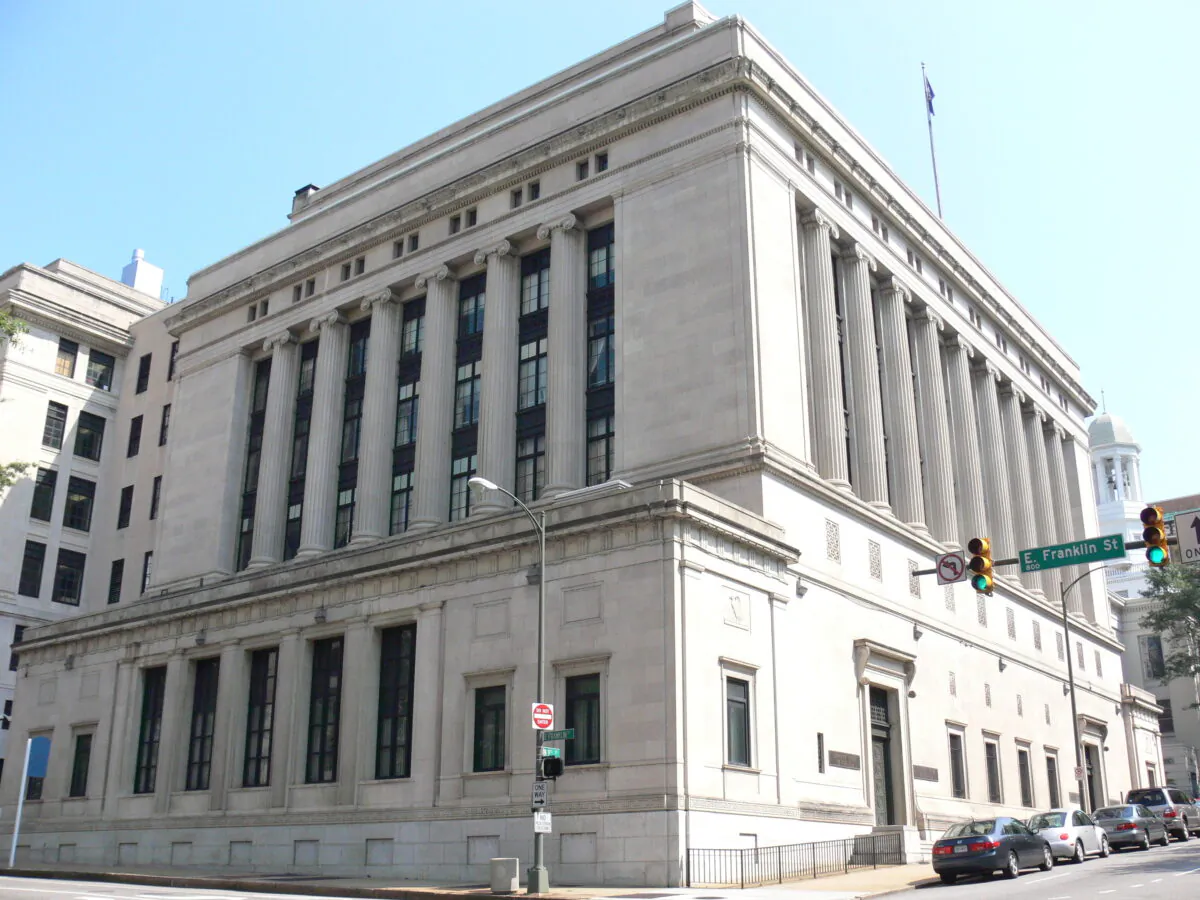 The Supreme Court of Virginia Building in Richmond, Va., on July 10, 2011. (Morgan Riley via Wikimedia Commons/GFDL)