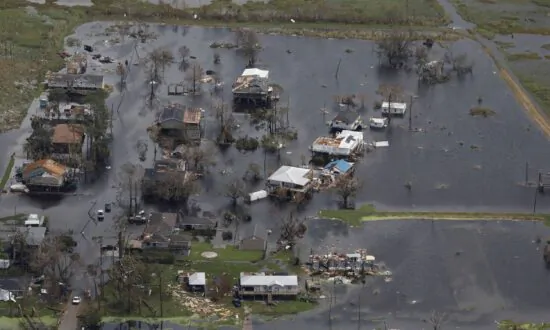 Evacuees Urged Not to Return Home After Devastation From Storm Ida