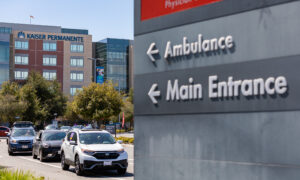 Kaiser Permanente Puts 2,200 Unvaccinated Employees on Unpaid Leave Nationwide