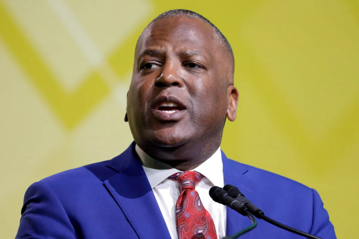 Columbia, SC Mayor Steve Benjamin speaks at the U.S. Conference of Mayors winter meeting in Washington, on Jan. 24, 2019. (Yuri Gripas/Reuters)