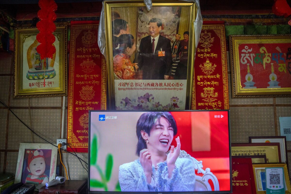 NextImg:Chinese Regime Fines Talk Show Firm $2 Million for Mocking Chinese Military