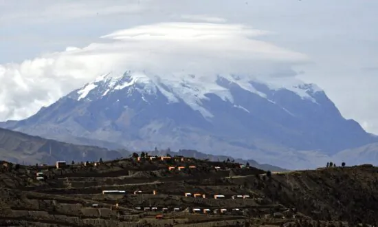 US Climber Dies Near Summit of Bolivian Andes Peak