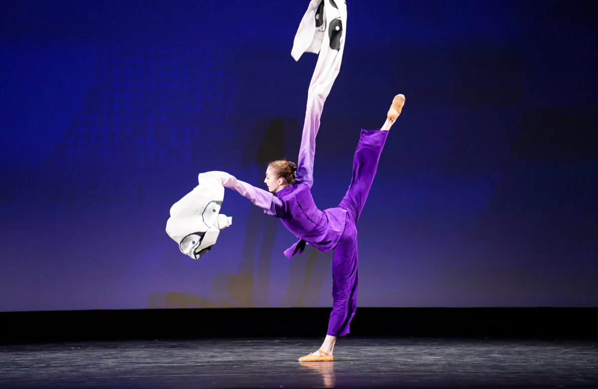 Lillian Parker participated in the junior female division of the 9th NTD International Classical Chinese Dance Competition in New York state on Sept. 4, 2021. (Larry Dye/The Epoch Times)