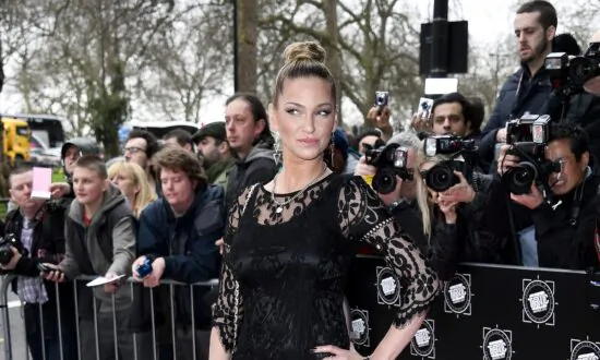 Girls Aloud Star Sarah Harding Dies at 39 After Cancer Fight