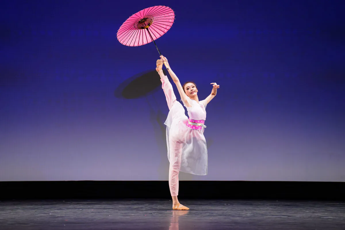 Carol Huang performed in the Adult Female Division of the 9th NTD International Classical Chinese Dance Competition in New York state on Sept. 4, 2021. (Larry Dye/The Epoch Times)