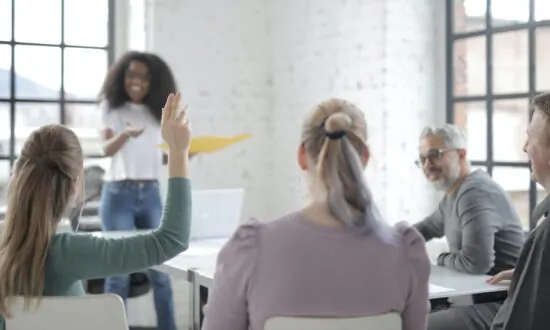 The Most Successful People in the World Ask Questions Constantly—Here’s How to Master the Art of Asking Questions