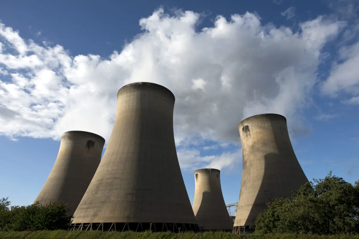 A view of the cooling towers of the Drax coal-fired power station near Selby, northern England, on Sept. 25, 2015. (Oli Scarff/AFP via Getty Images)