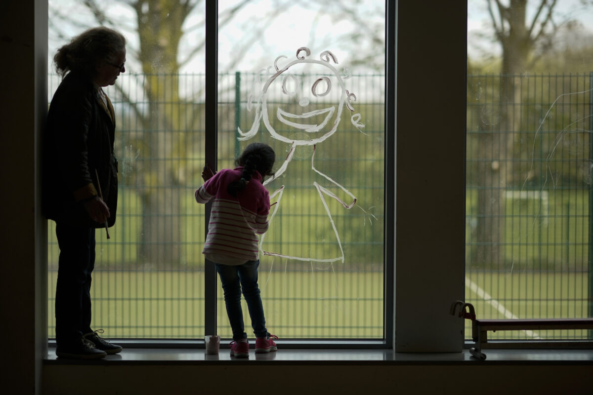 UK COVID-19 Inquiry Must Investigate Mental Health Impact on Children: Leading Psychiatrist