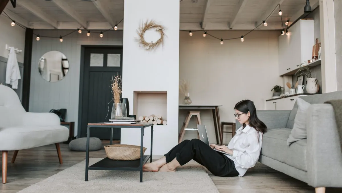 A woman works at home. (Pexels) 