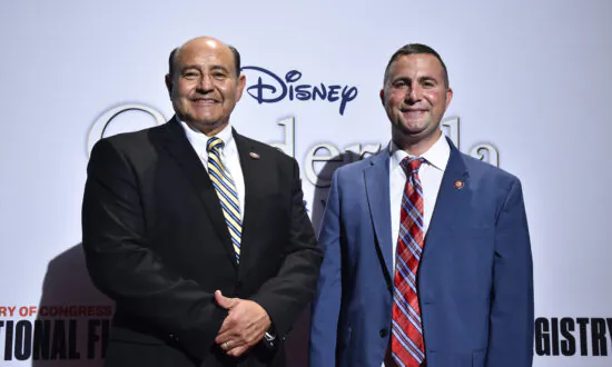 Vaccinated Florida Congressman Tests Positive for COVID-19