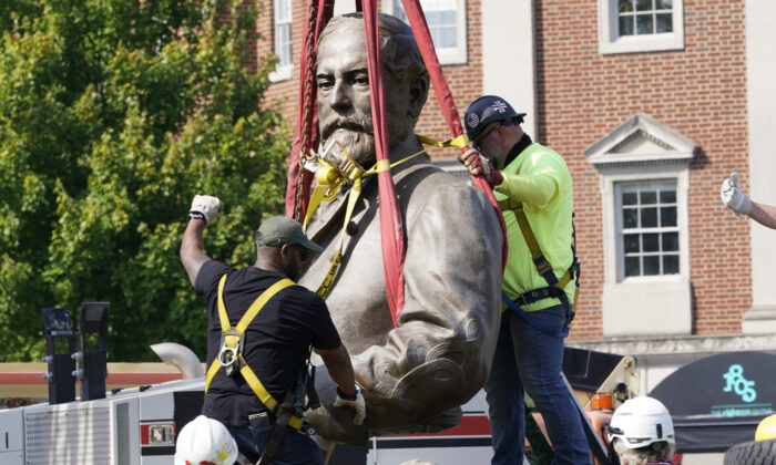 Virginia School Board to Bring Back Names of Confederate Leaders to Schools