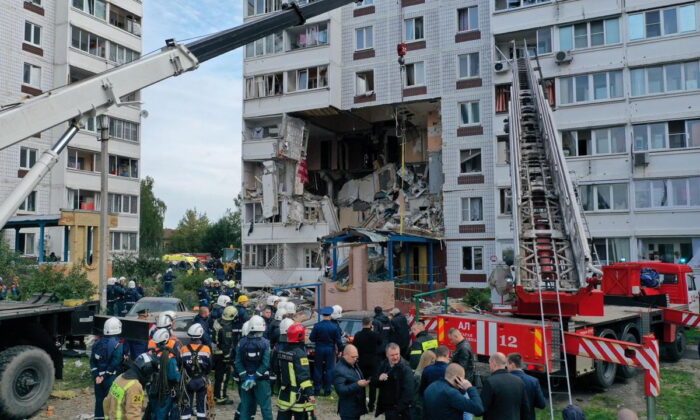 A scene of a gas explosion in a 9-story house in the town of Noginsk in Moscow on September 8, 2021.  (Distribution via Russian Ministry of Emergency / Reuters)
