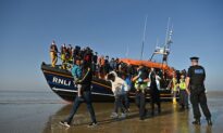 UK, France in War of Words Over Illegal Immigrant Crossings in English Channel