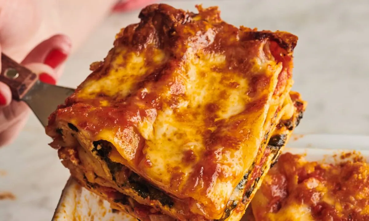 This lasagna doesn’t need much to turn it into a complete dinner. (Joe Lingeman/TNS)