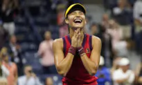 Teens Raducanu and Fernandez Advance to US Open Final