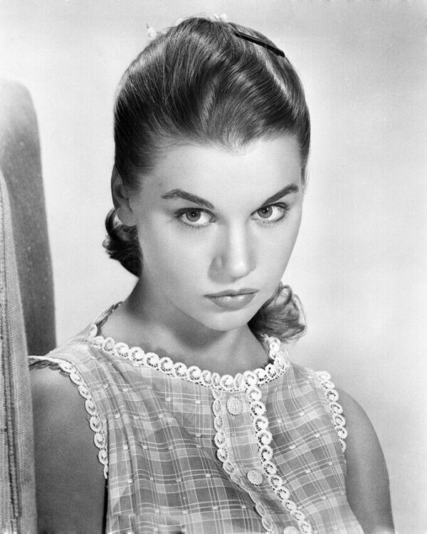 Betty_Lou_Keim_(1956_still)