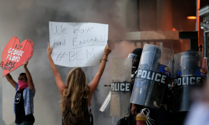 Judge Blocks Florida’s ‘Anti-Riot’ Law, Says It Violates First ...