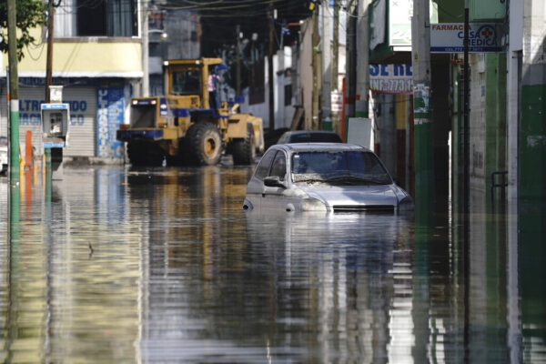 flooded street mexico