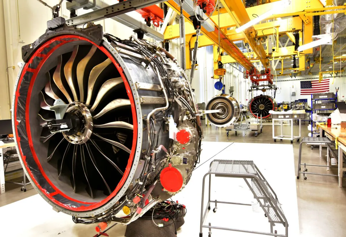 Technicians build LEAP engines for jetliners at a General Electric (GE) factory in Lafayette, Ind., on March 29, 2017. (Alwyn Scott/Reuters)
