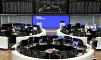 Oil, Banks Lift European Stocks on Recovery Bets