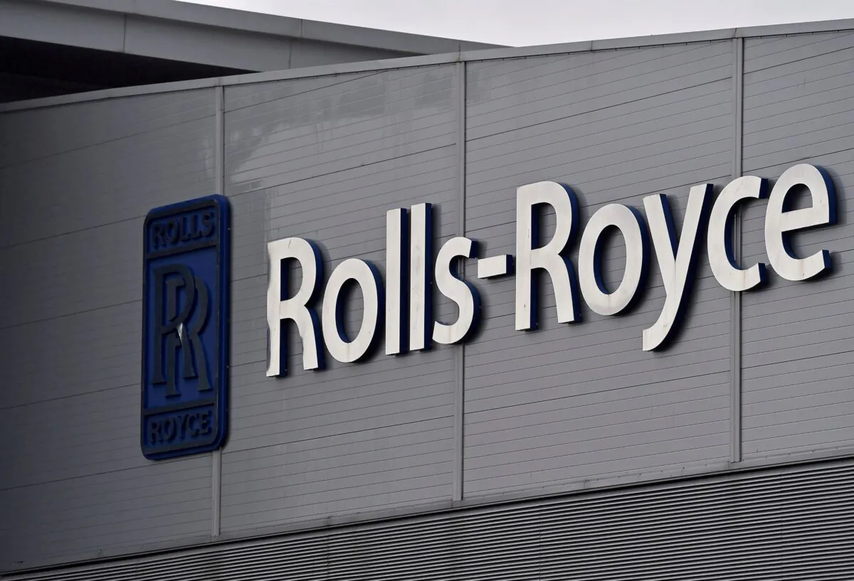 A Rolls-Royce logo is seen at the company's aerospace engineering and development site in Bristol, Britain on Dec. 17, 2015. (Toby Melville/Reuters)
