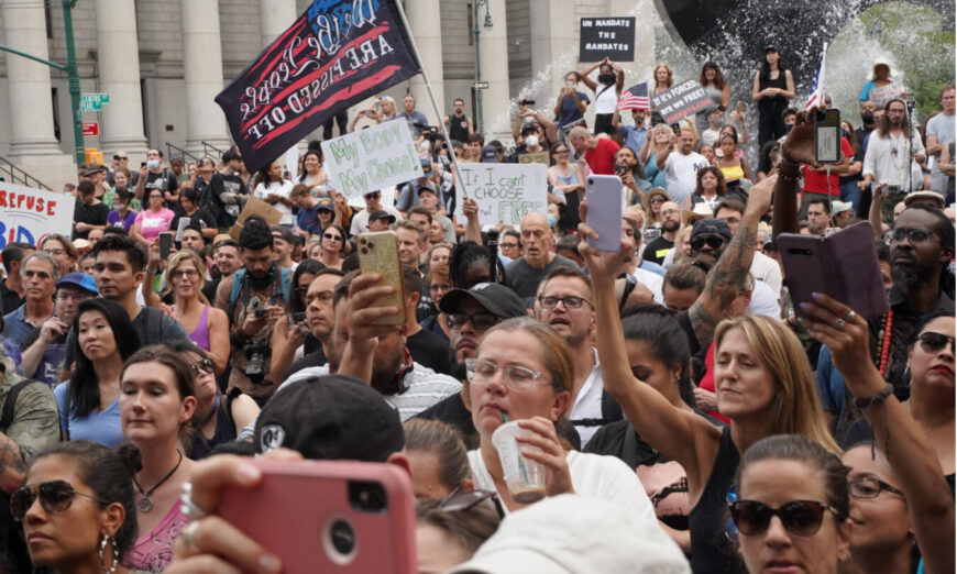 Hundreds rally to protest against vaccine mandates at Foley Square, Manhattan, New York on Sept. 13, 2021. (Enrico Trigoso/The Epoch Times)