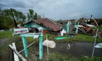 Nicholas Crawls Into Louisiana From Texas, Dumping Rain