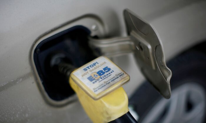 E85 ethanol fuel is shown being pumped into a vehicle at a gas station selling alternative fuels in the town of Lowa, Nev., on Dec. 6, 2007. (Jason Reed/Reuters)