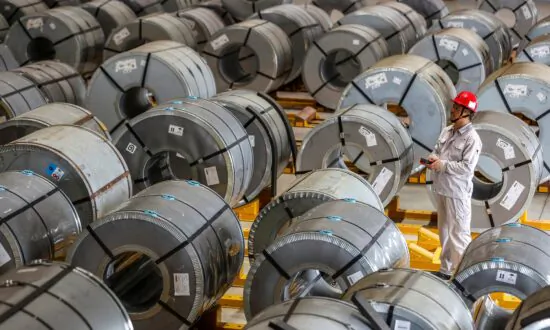 Queensland Government to Subsidise Struggling Smelter Amid Net Zero Transition