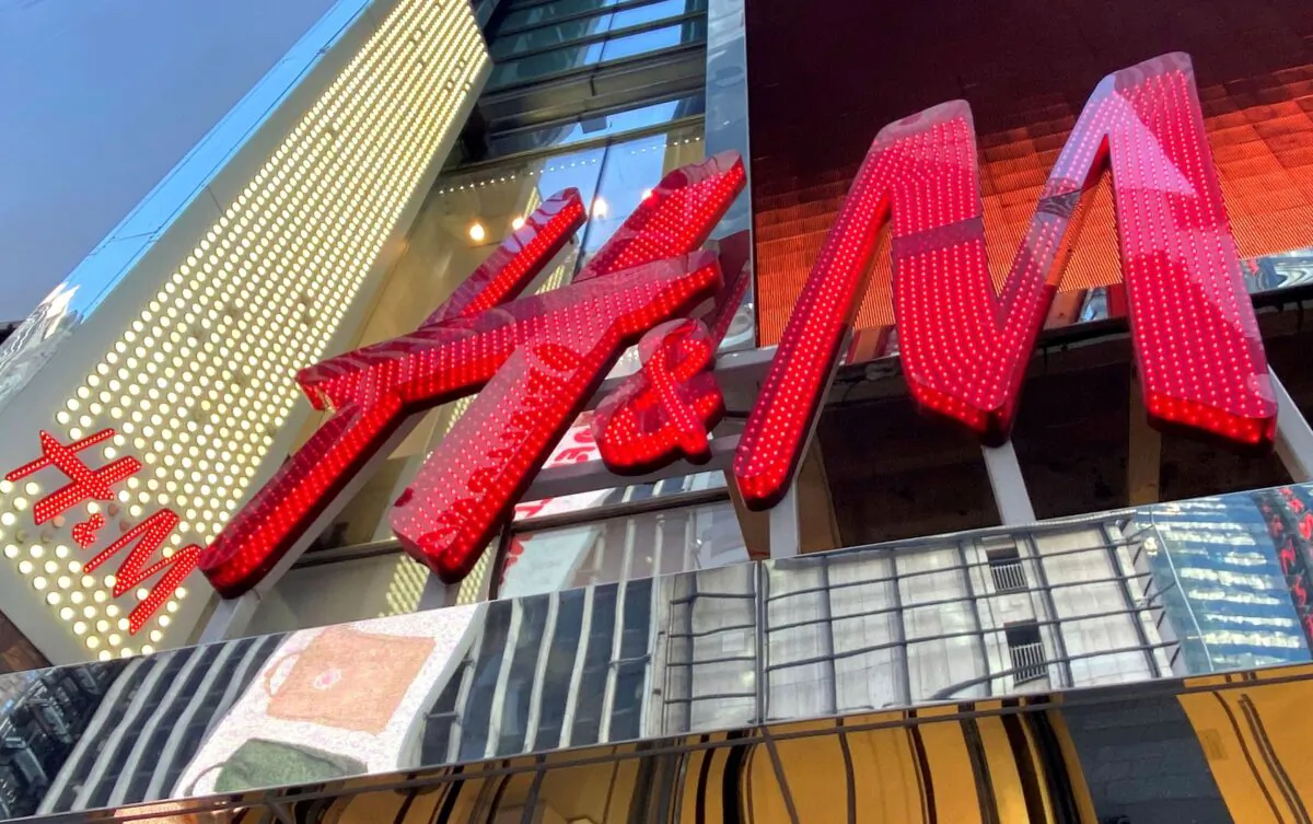 The H&M clothing store is seen in Times Square in Manhattan, N.Y., on Nov. 15, 2019. (Mike Segar/Reuters)
