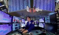 Analysis: Clashes Over Taxes, Debt Limit Challenge Rally in US Stocks
