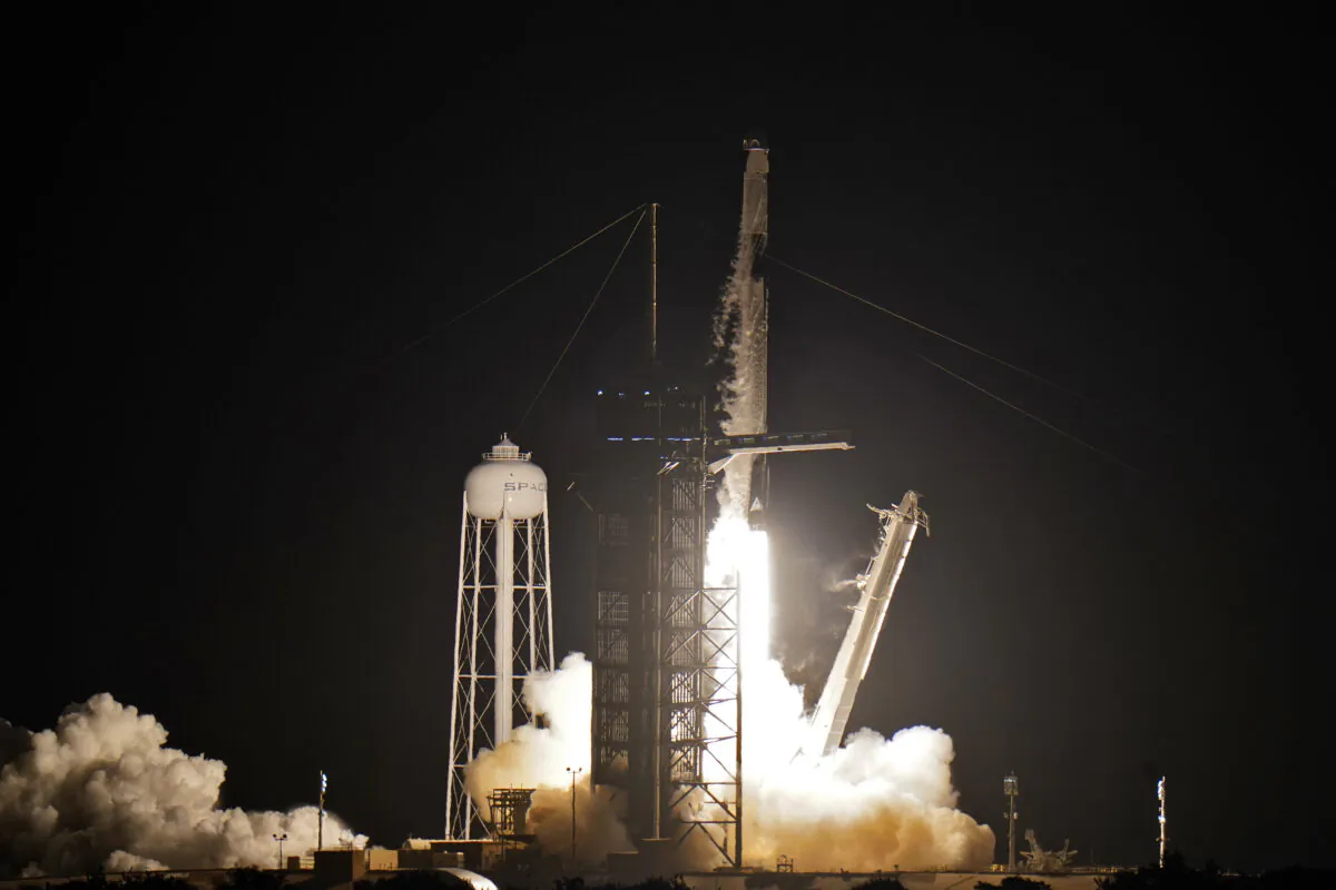 A SpaceX Falcon 9, with four private citizens onboard, lifts off from Kennedy Space Center's Launch Pad 39-A  in Cape Canaveral , Fla., on Sept. 15, 2021. (Chris O'Meara/AP Photo)