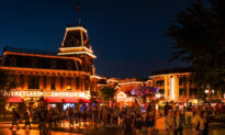 Disneyland to Welcome Back Favored Nighttime Entertainment in 2022