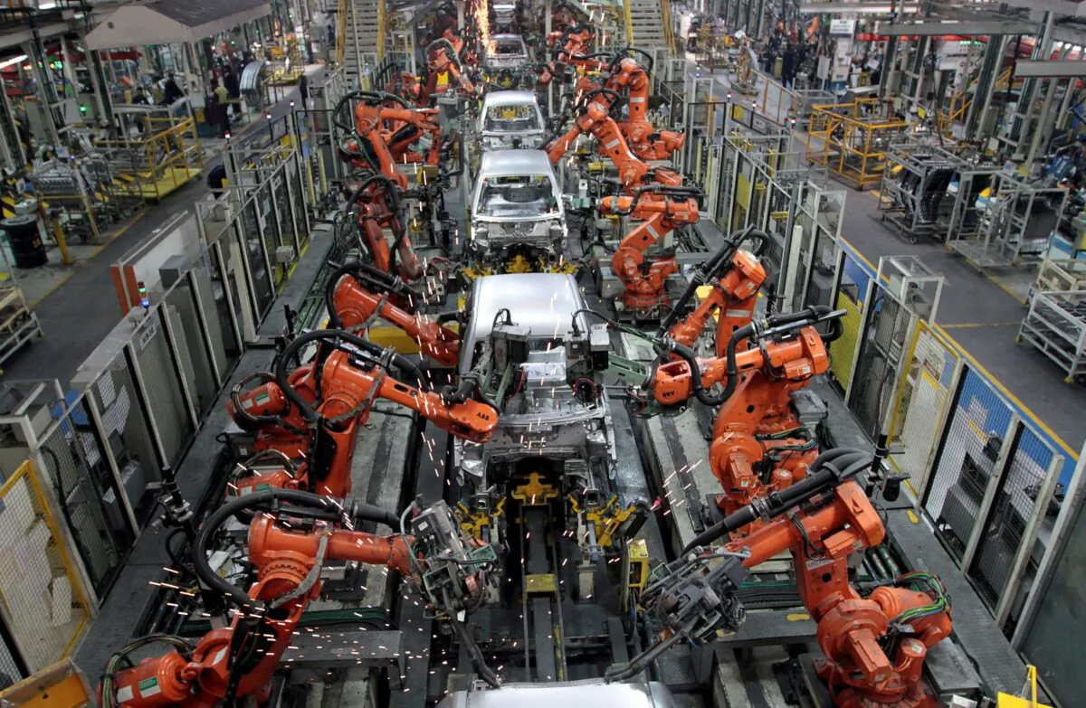 Ford cars are assembled at a plant of Ford India in Chengalpattu, on the outskirts of Chennai, India on March 5, 2012. (Babu/Reuters)