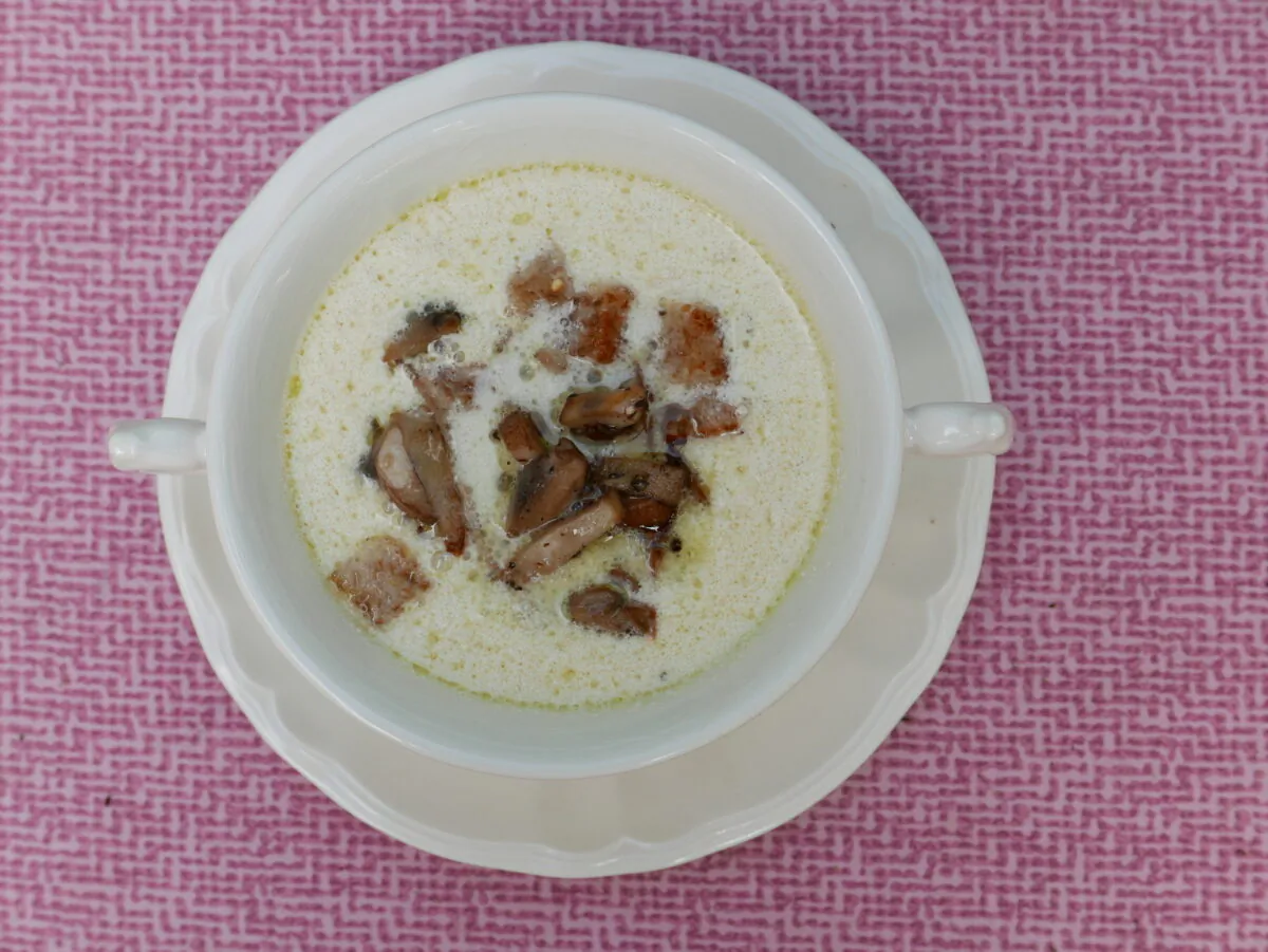 Parmesan soup, creamy but not too heavy, is a delicious way to kick off soup season. (Victoria de la Maza)