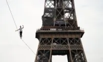 French Slackliner Wows Crowd With Eiffel Tower Performance
