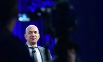 Gates, Bezos Invest in Australian-Designed Brain Implant