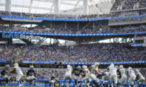 Zuerlein Makes 56-Yarder on Last Play, Cowboys Beat Chargers